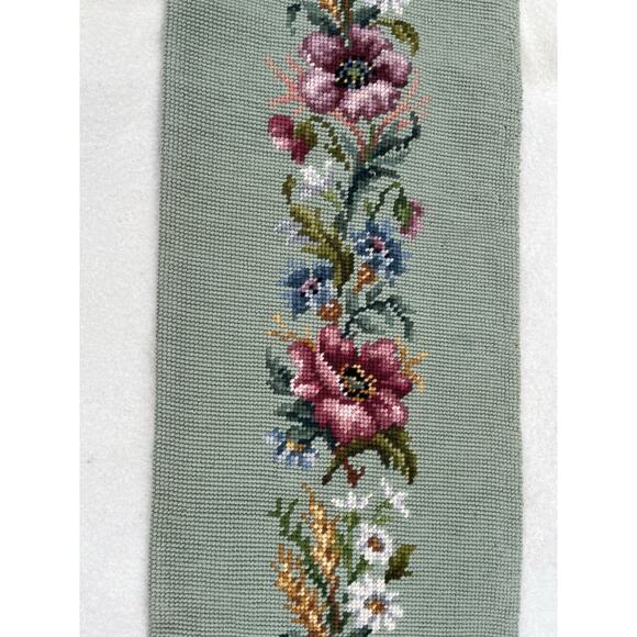 Tapestry Floral Wool Needlepoint Bell Pull Wall Hanging 66x9 Brass Hardware VTG - Picture 10 of 16